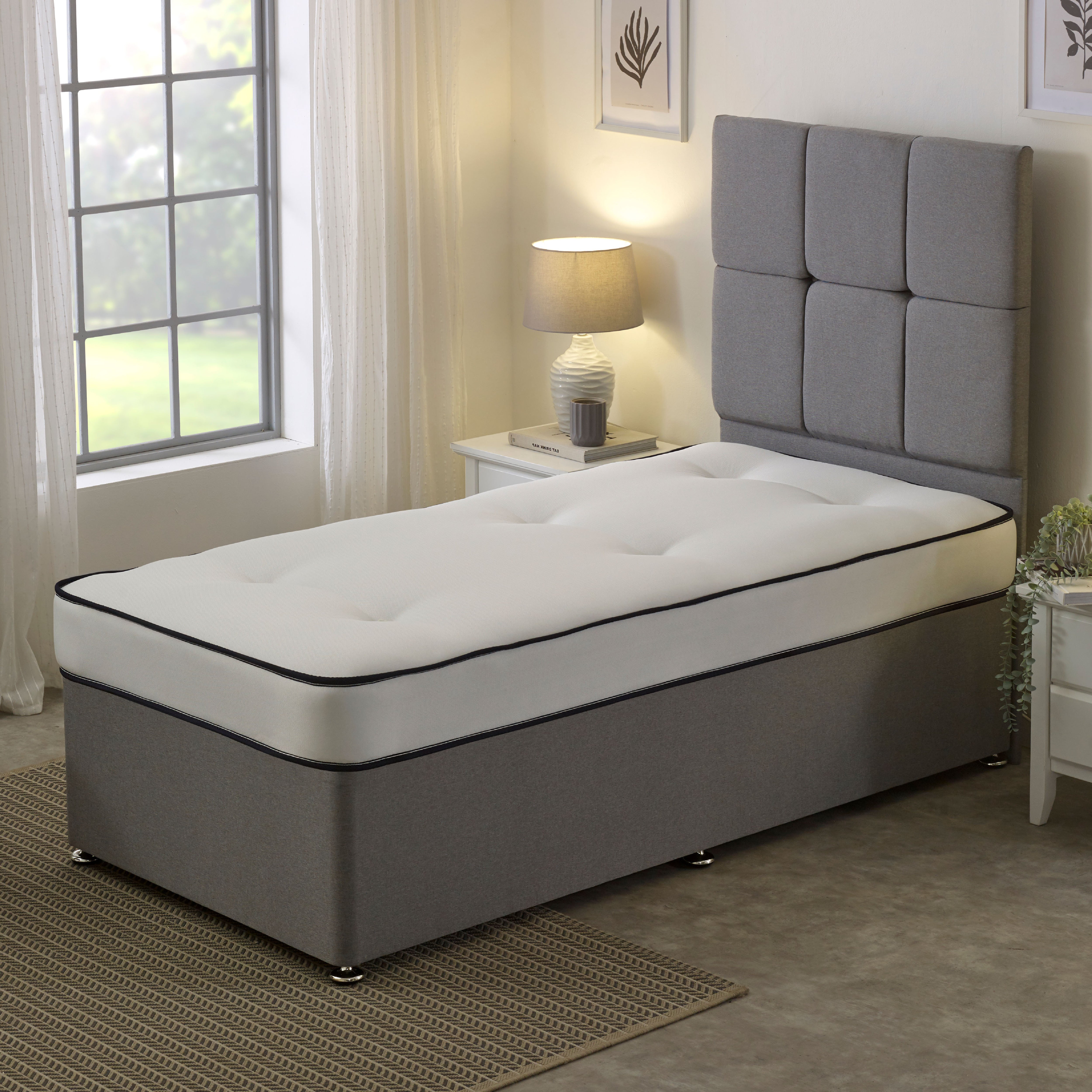 Starlight Beds™ Hand-Tufted Mattress with 13.5-Gauge Open Coil Springs – Dual-Sided Comfort