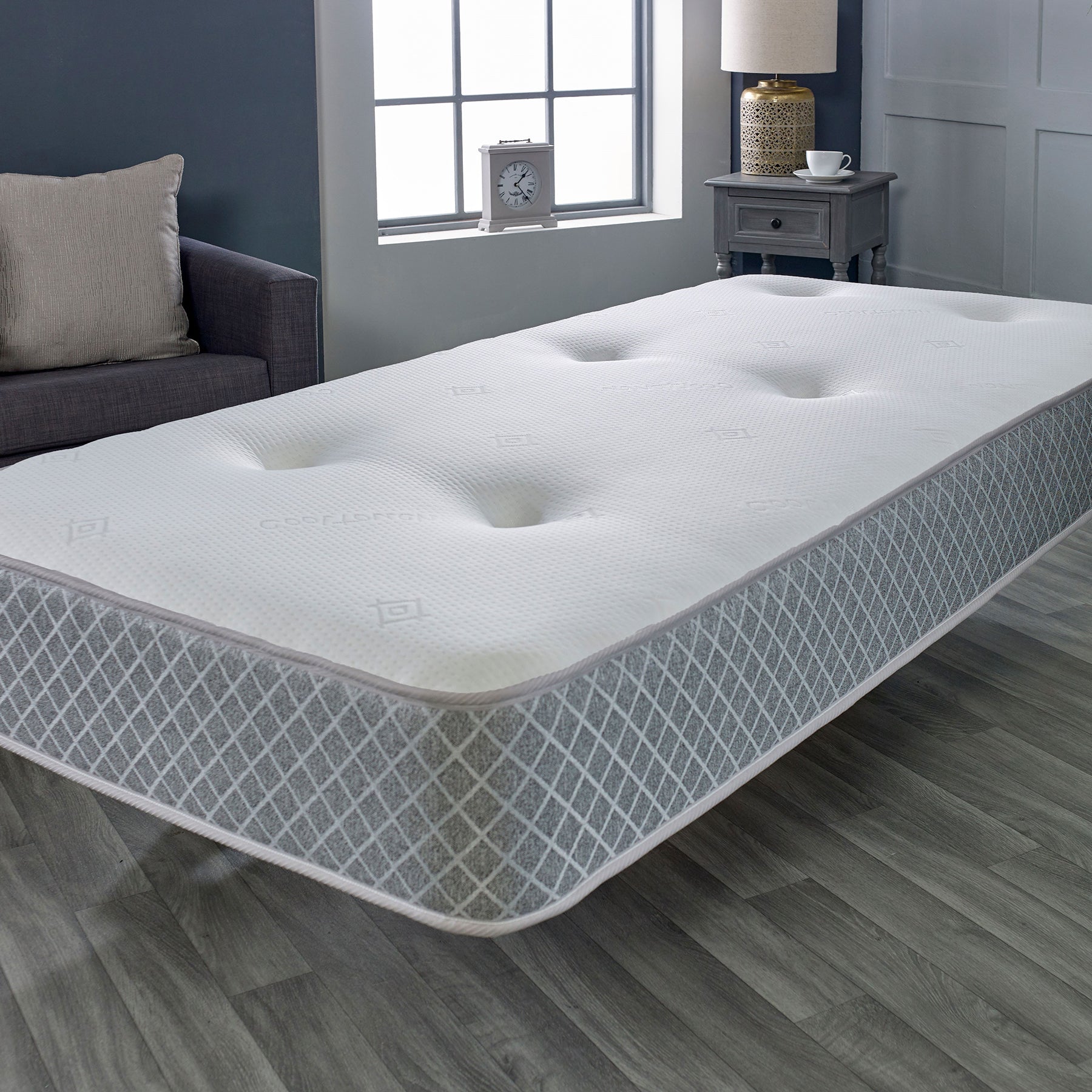 Starlight Beds™ 7.5" Deep Hand tufted Memory Foam with Hybrid Spring Grey Border Mattress